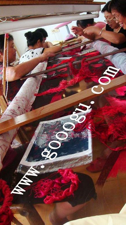 手工刺繡現(xiàn)場，大型屏風(fēng)隔斷，大堂隔斷，雙面繡手工藝品